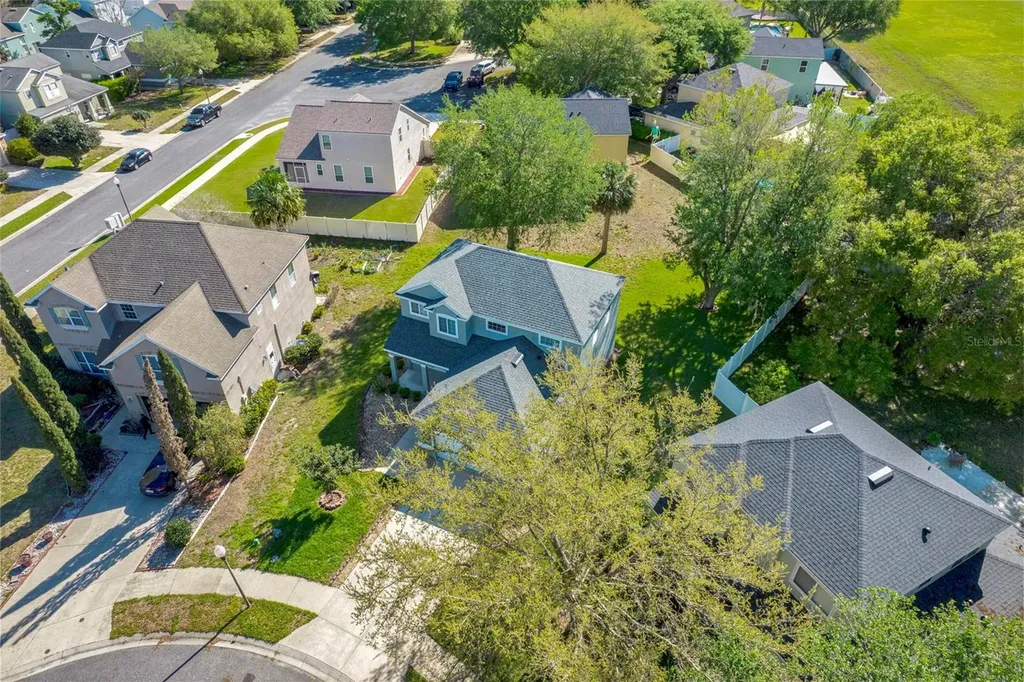 413 Split Oak Court Eustis FL 32736