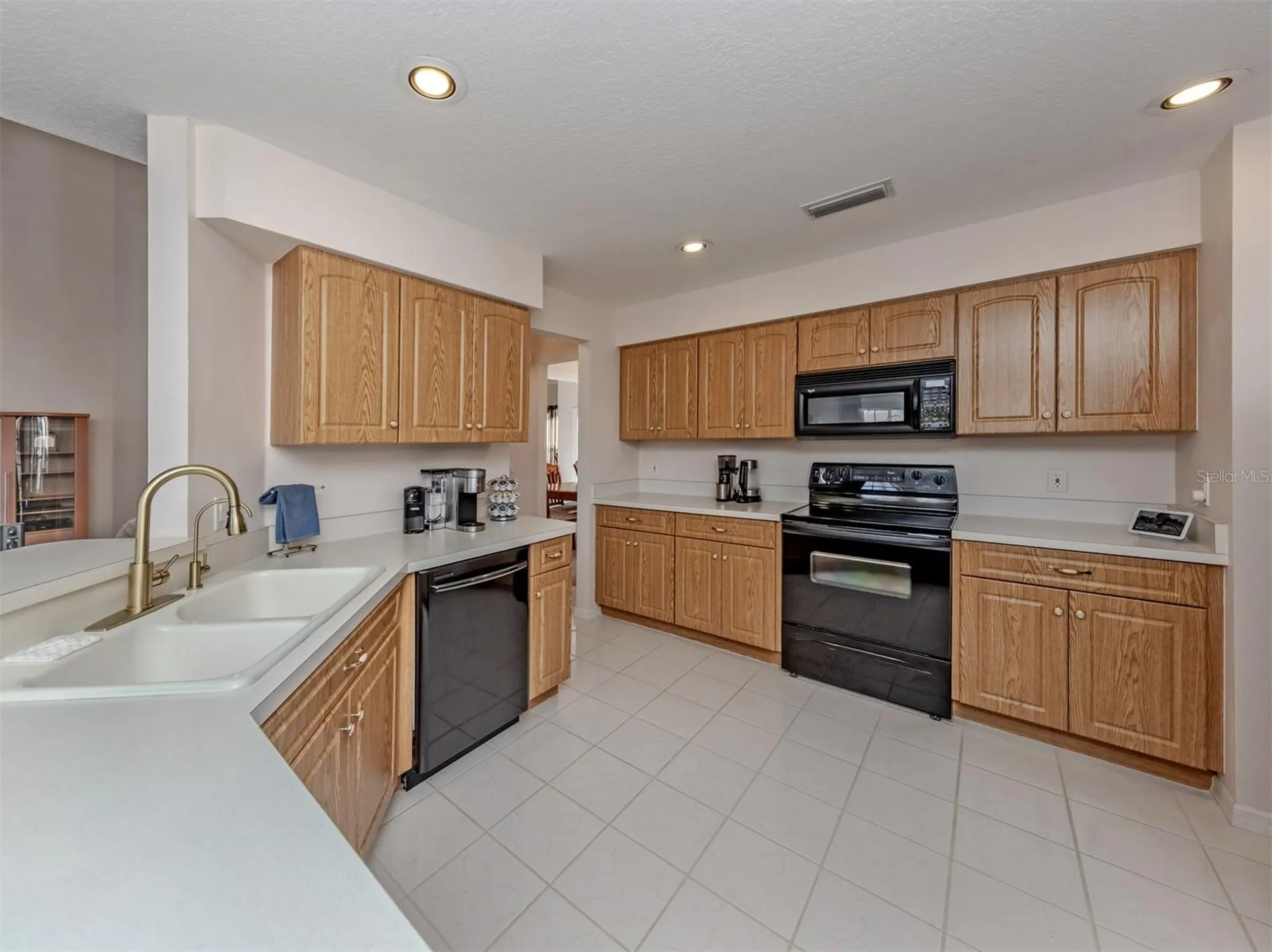897 Colonial Road Venice FL 34293