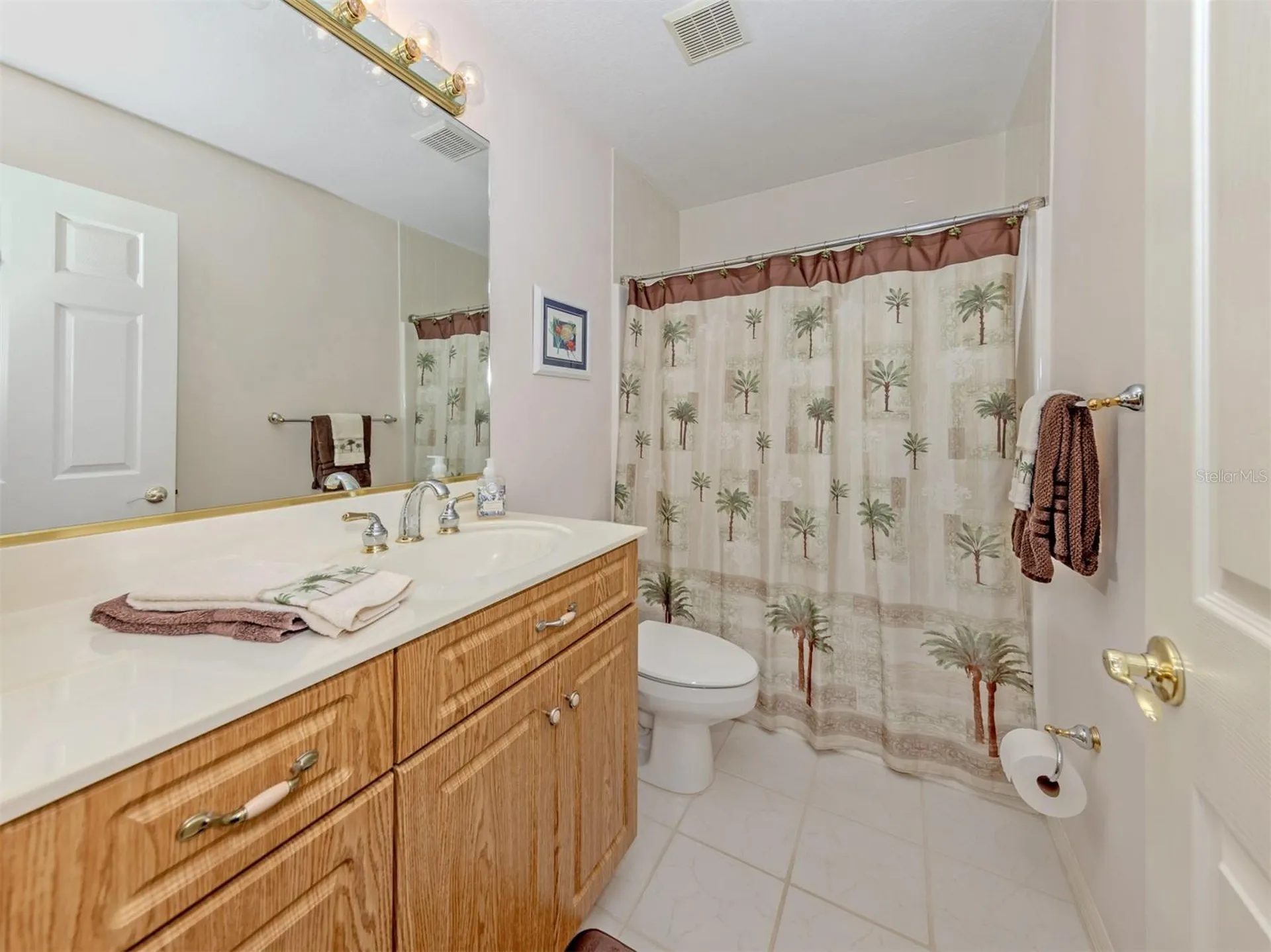 897 Colonial Road Venice FL 34293