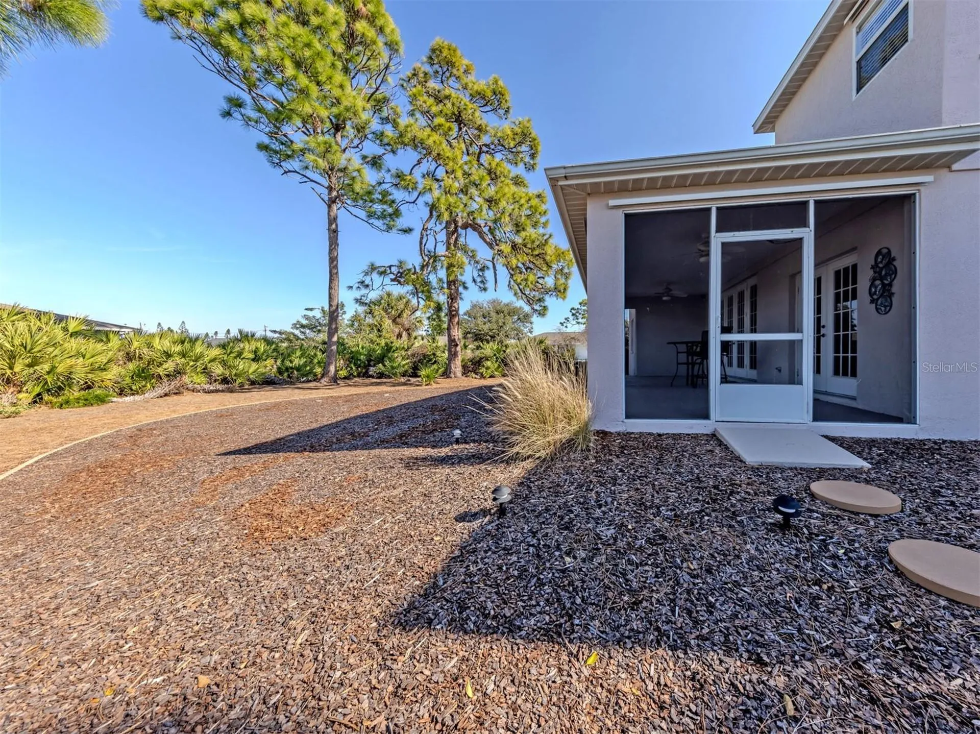 897 Colonial Road Venice FL 34293