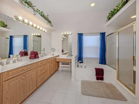 897 Colonial Road Venice FL 34293