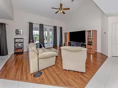 897 Colonial Road Venice FL 34293