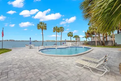 1848 Shore Drive S South Pasadena FL 33707
