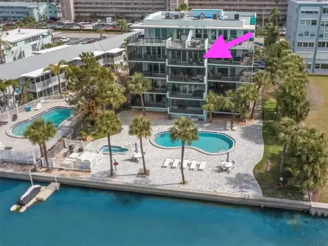 1848 Shore Drive S South Pasadena FL 33707