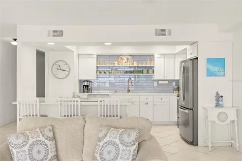 1848 Shore Drive S South Pasadena FL 33707