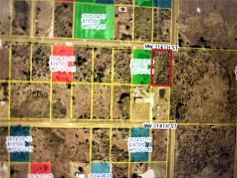 17824 NW 316th Street Okeechobee FL 34972