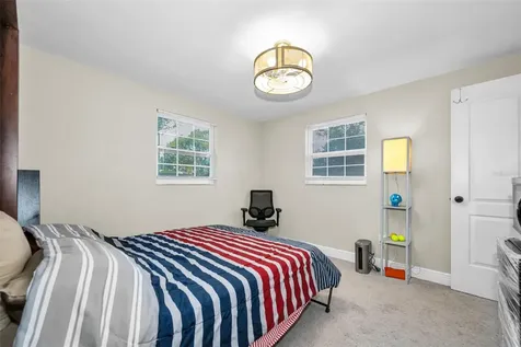 801 Walnut Drive Seffner FL 33584