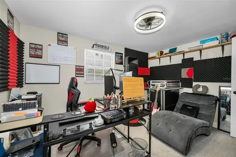 801 Walnut Drive Seffner FL 33584