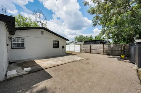 801 Walnut Drive Seffner FL 33584