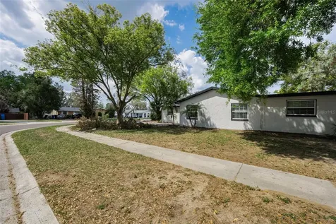 801 Walnut Drive Seffner FL 33584