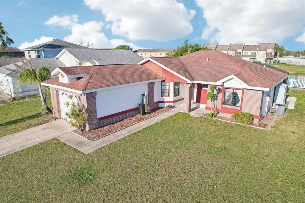 118 Pinewood Circle Kissimmee FL 34743
