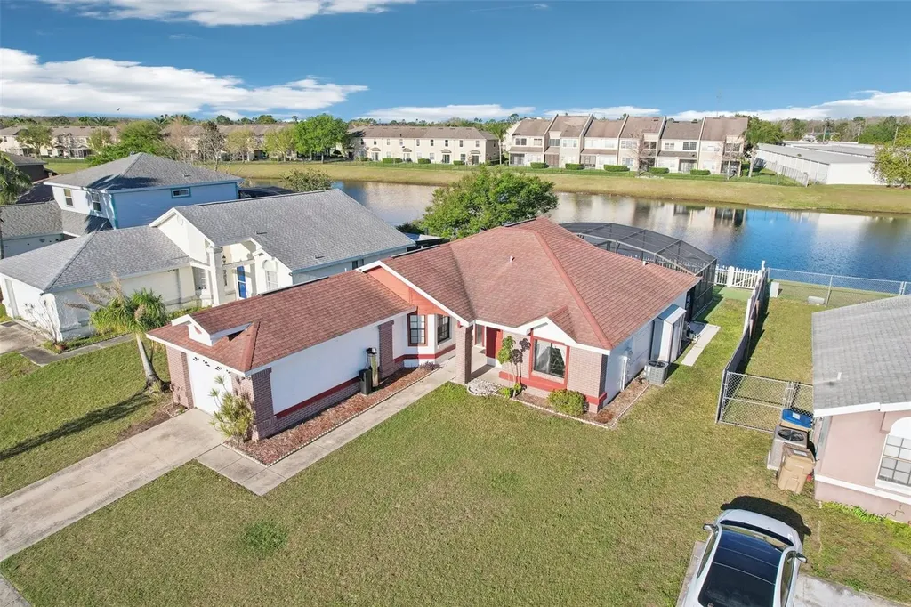 118 Pinewood Circle Kissimmee FL 34743