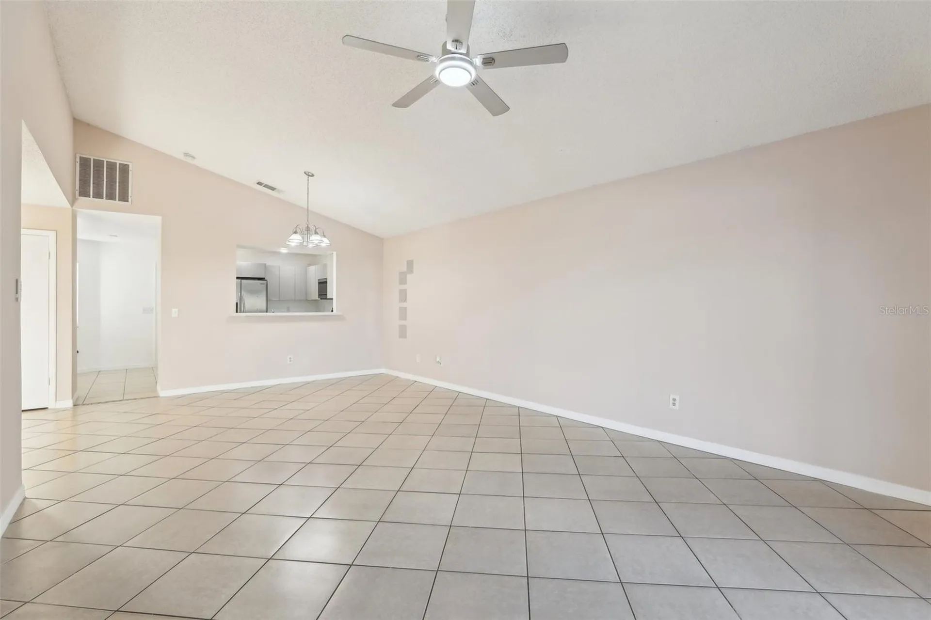 118 Pinewood Circle Kissimmee FL 34743