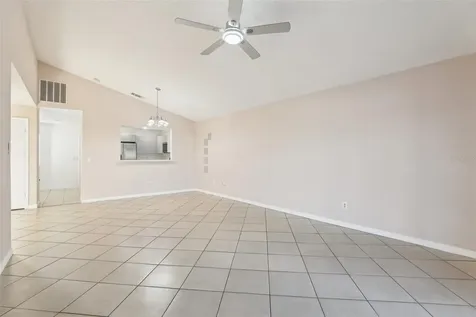 118 Pinewood Circle Kissimmee FL 34743