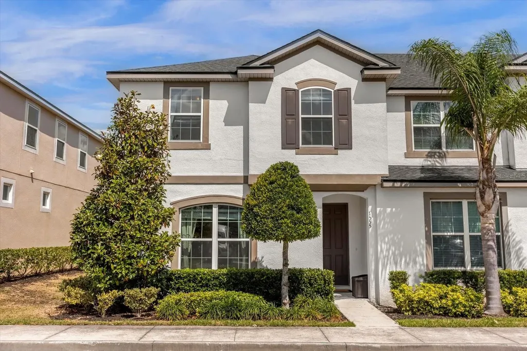 1555 Carey Palm Circle Kissimmee FL 34747