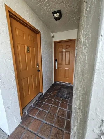 10232 Turkey Lake Road Orlando FL 32819