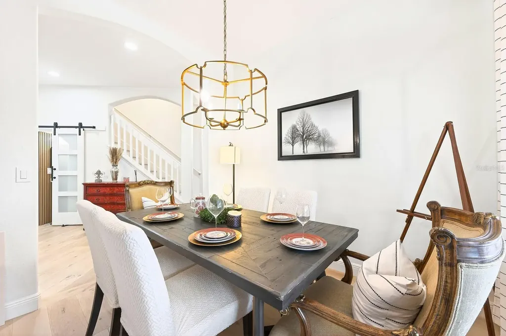318 Tudor Spring Court Orlando FL 32828