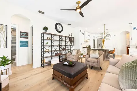 318 Tudor Spring Court Orlando FL 32828