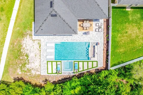 318 Tudor Spring Court Orlando FL 32828