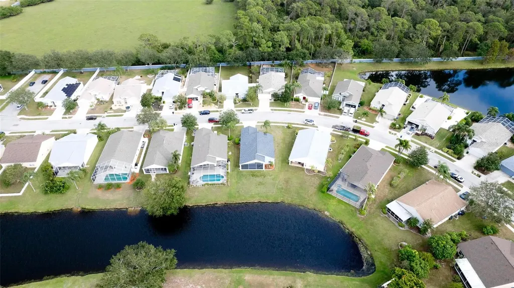 4584 Runabout Way Bradenton FL 34203