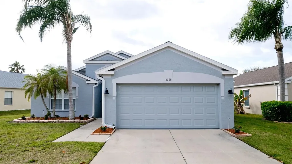 4584 Runabout Way Bradenton FL 34203
