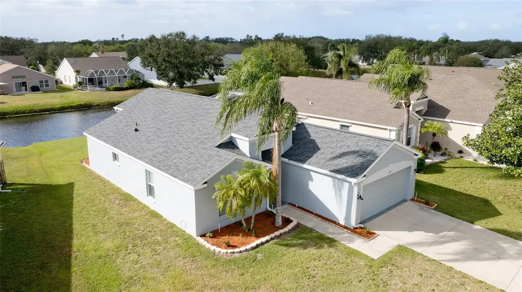 4584 Runabout Way Bradenton FL 34203