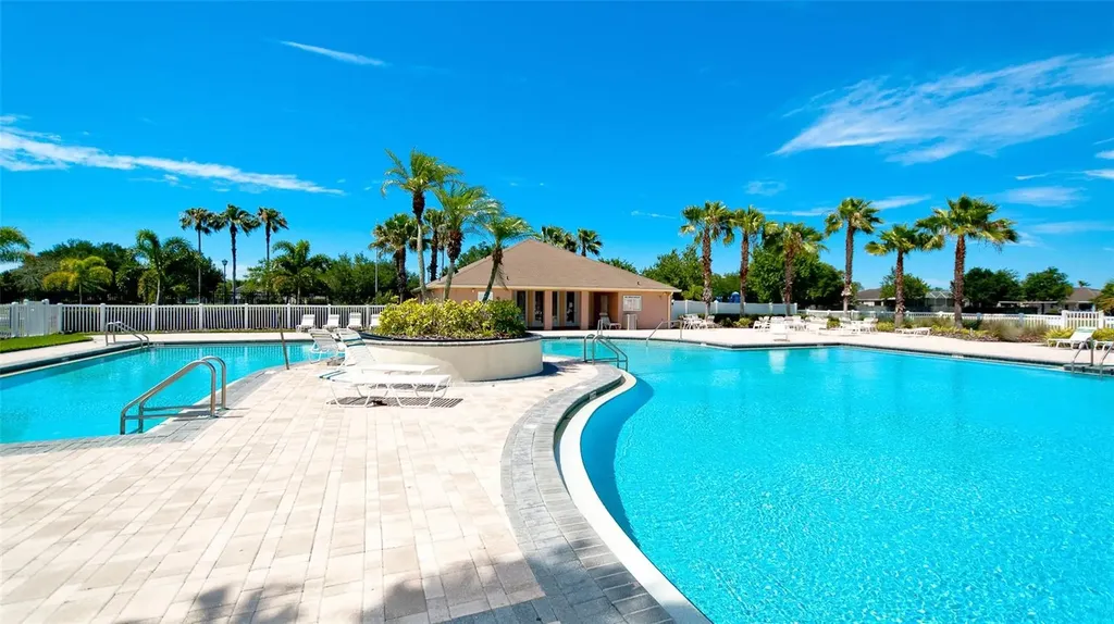 4584 Runabout Way Bradenton FL 34203