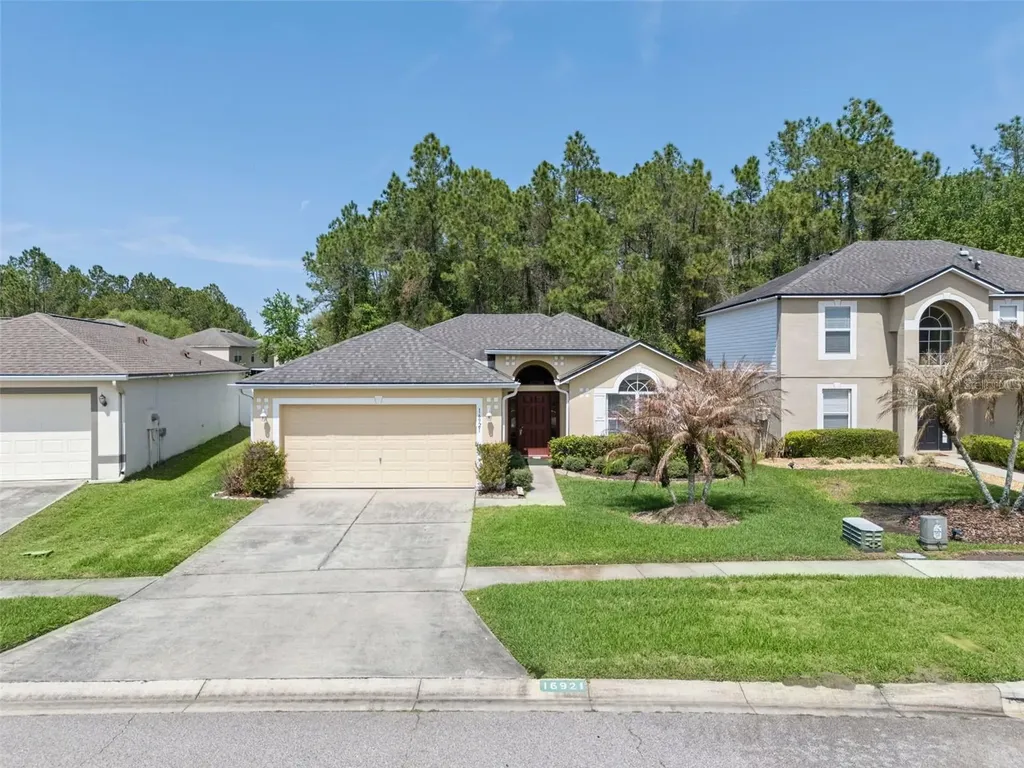 16921 Corner Bay Court Orlando FL 32820