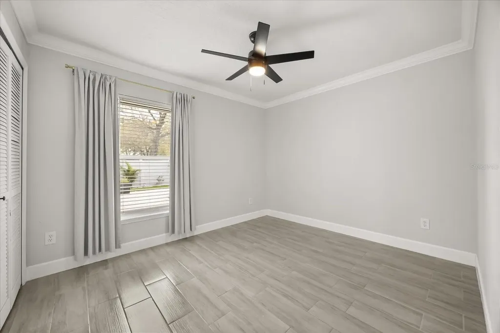 627 Mellowood Avenue Orlando FL 32825