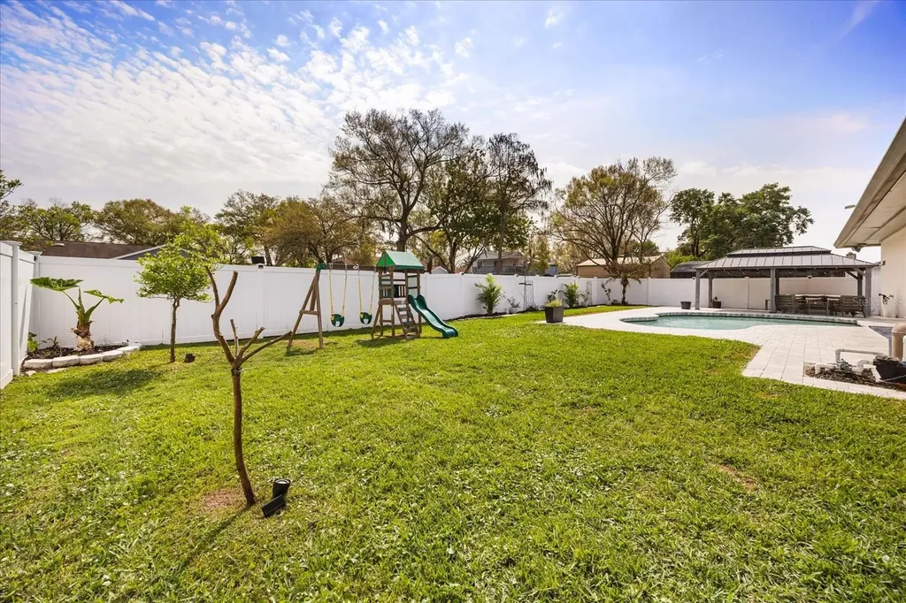 627 Mellowood Avenue Orlando FL 32825