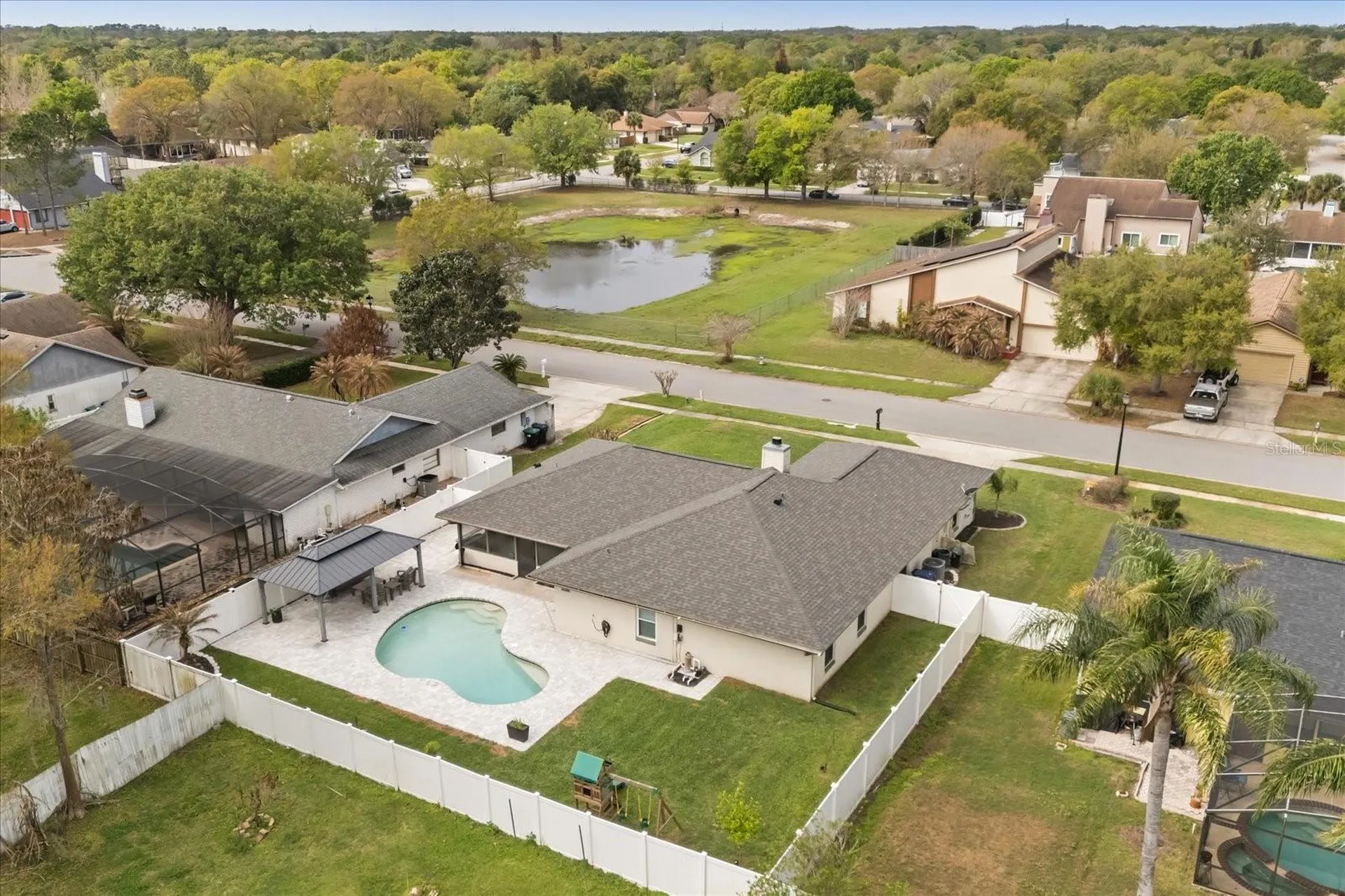 627 Mellowood Avenue Orlando FL 32825