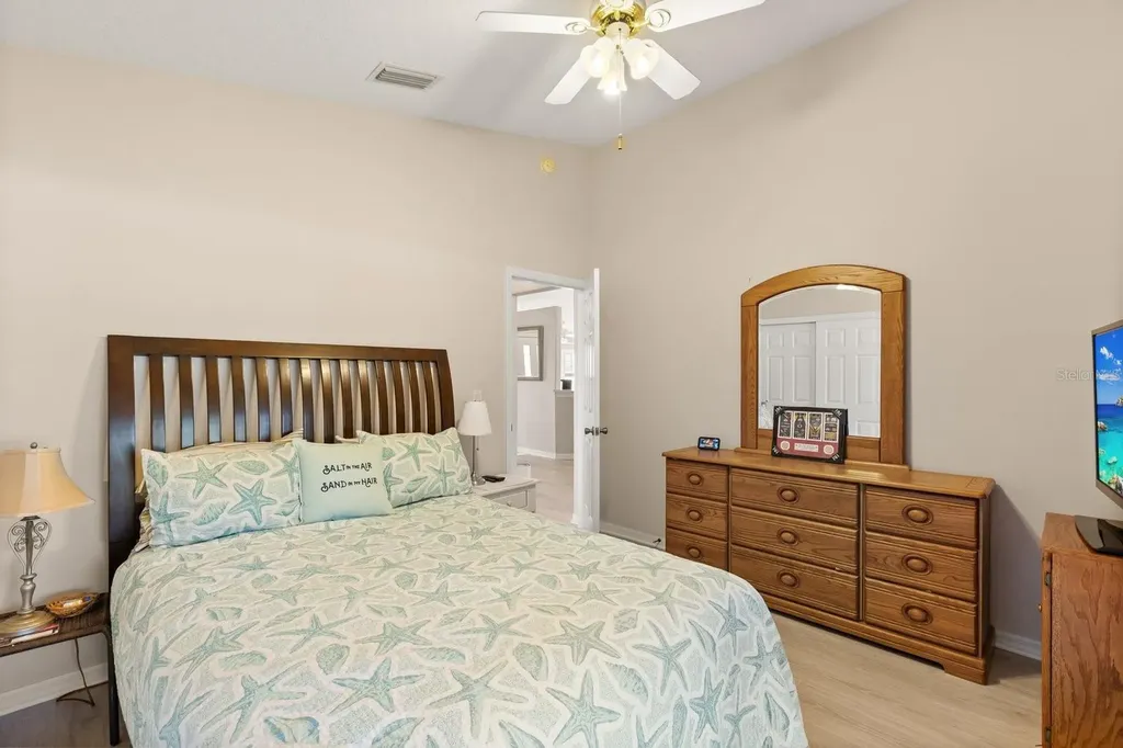 21127 Royal St Georges Lane Leesburg FL 34748