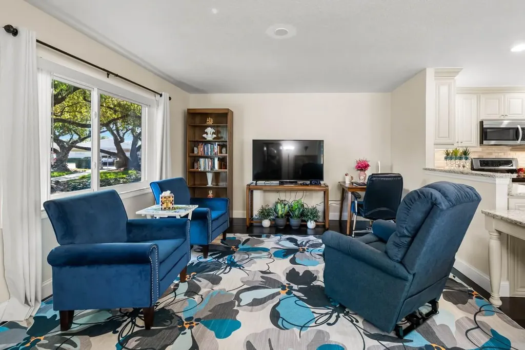 401 Dorchester Place Sun City Center FL 33573