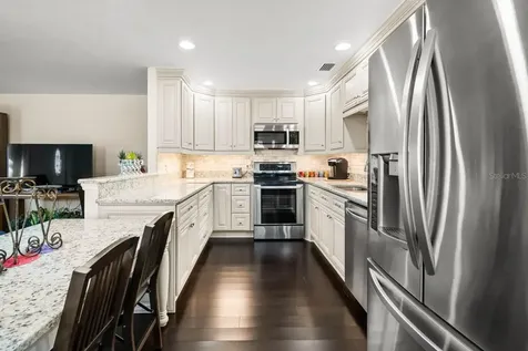 401 Dorchester Place Sun City Center FL 33573