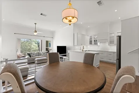 625 Tropical Breeze Way Tampa FL 33602
