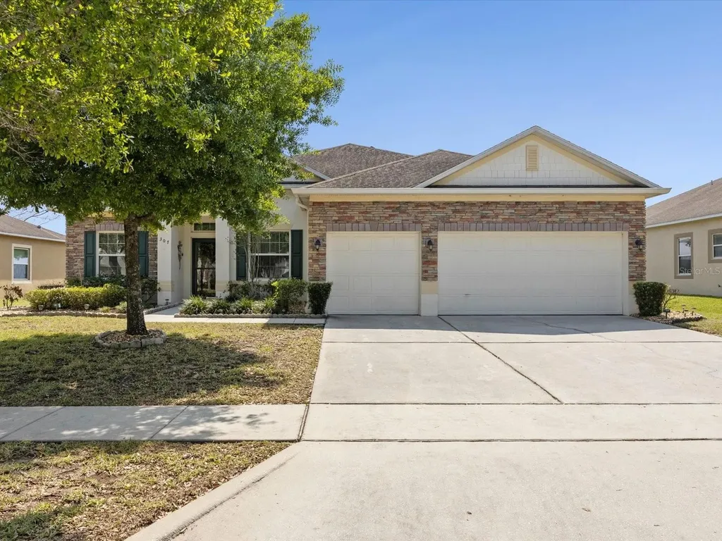 307 Gladesdale Street Haines City FL 33844