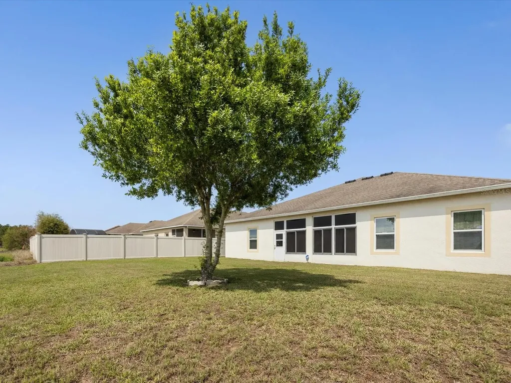 307 Gladesdale Street Haines City FL 33844