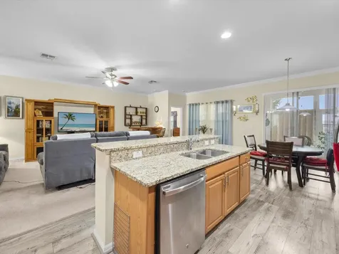 307 Gladesdale Street Haines City FL 33844