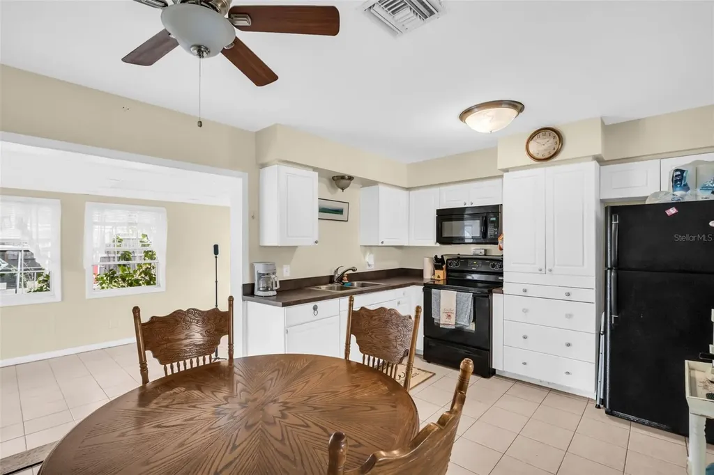 1097 Kenwood Drive Dunedin FL 34698