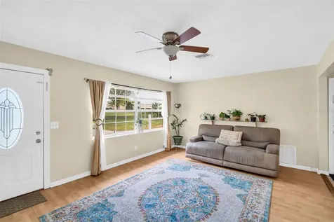 1097 Kenwood Drive Dunedin FL 34698