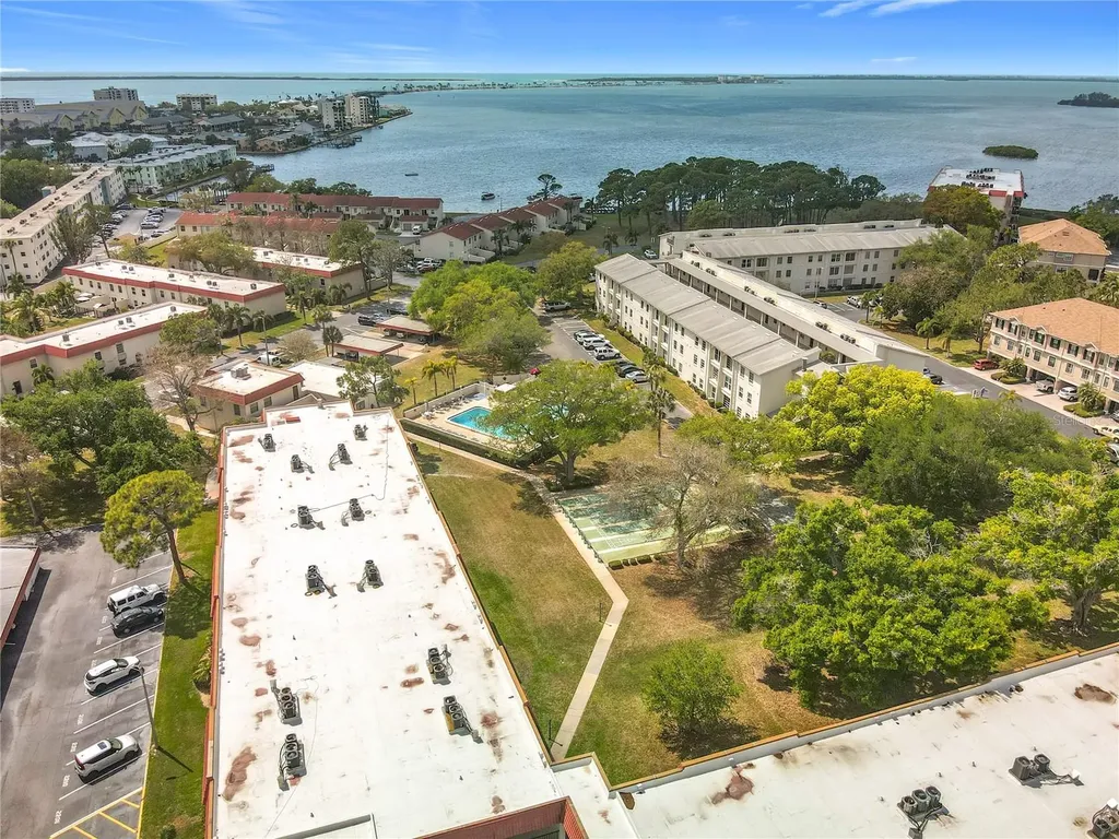 2700 Bayshore Boulevard Dunedin FL 34698