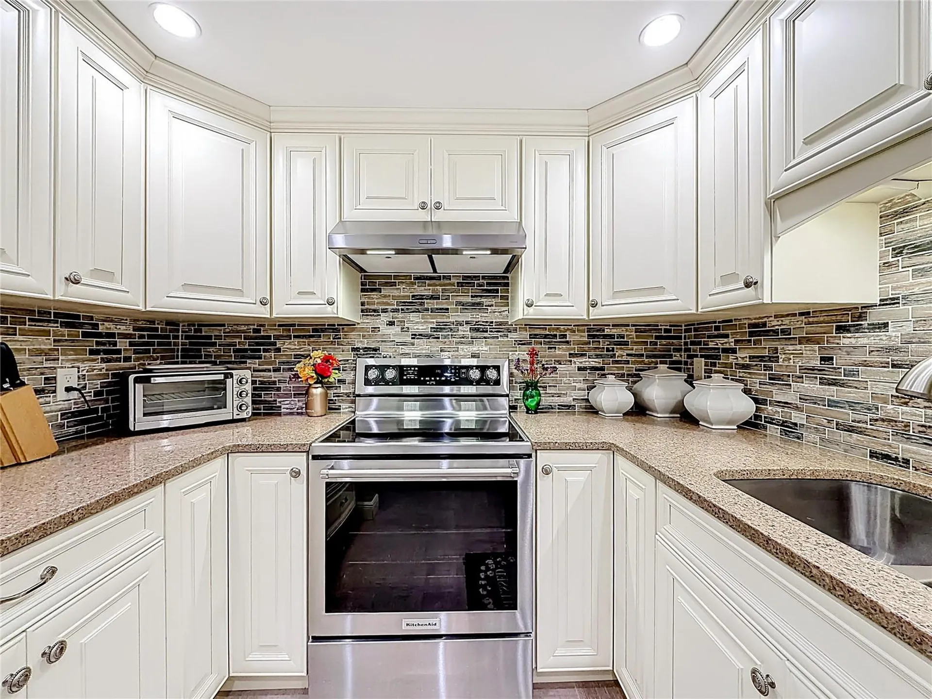 2700 Bayshore Boulevard Dunedin FL 34698