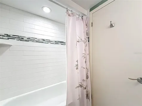 2700 Bayshore Boulevard Dunedin FL 34698