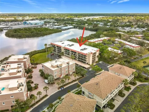2700 Bayshore Boulevard Dunedin FL 34698
