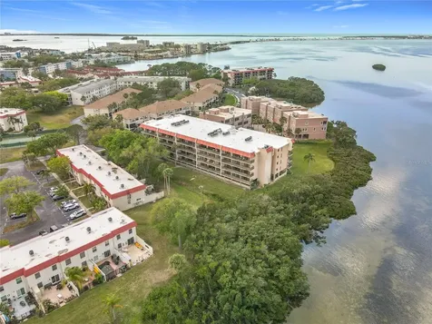 2700 Bayshore Boulevard Dunedin FL 34698