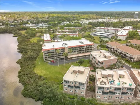 2700 Bayshore Boulevard Dunedin FL 34698
