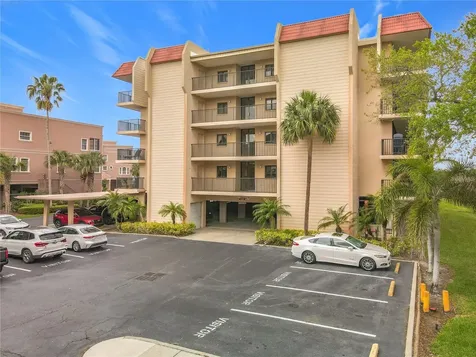 2700 Bayshore Boulevard Dunedin FL 34698