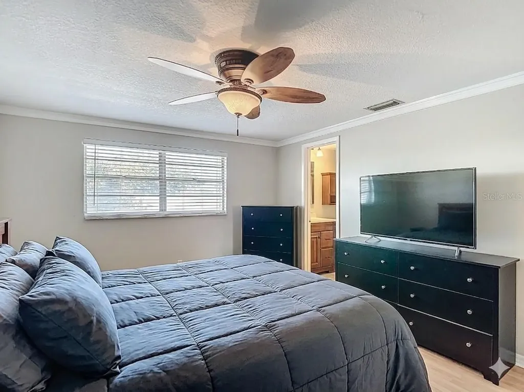 3114 W Paris Street Tampa FL 33614