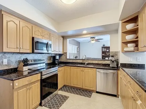 3114 W Paris Street Tampa FL 33614