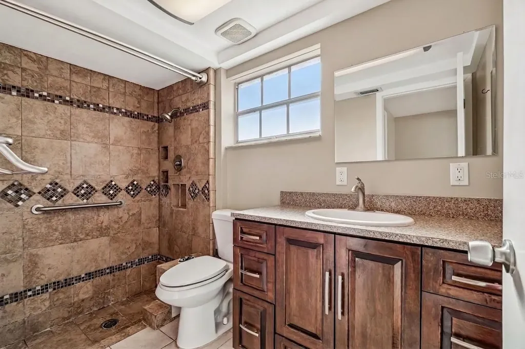 8210 Clover Hill Loop Hudson FL 34667